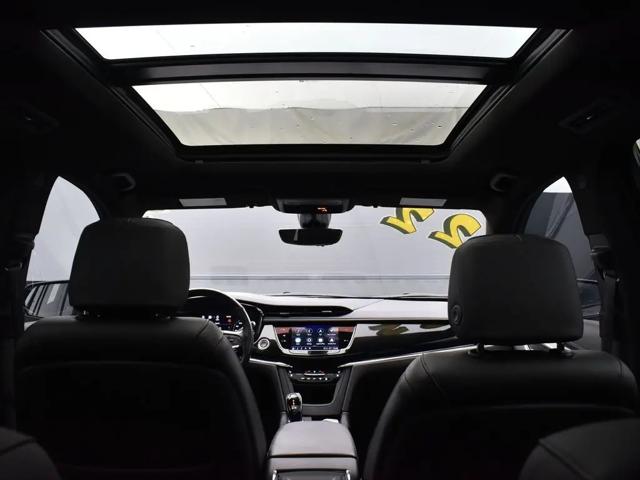 2022 Cadillac XT6 AWD Sport