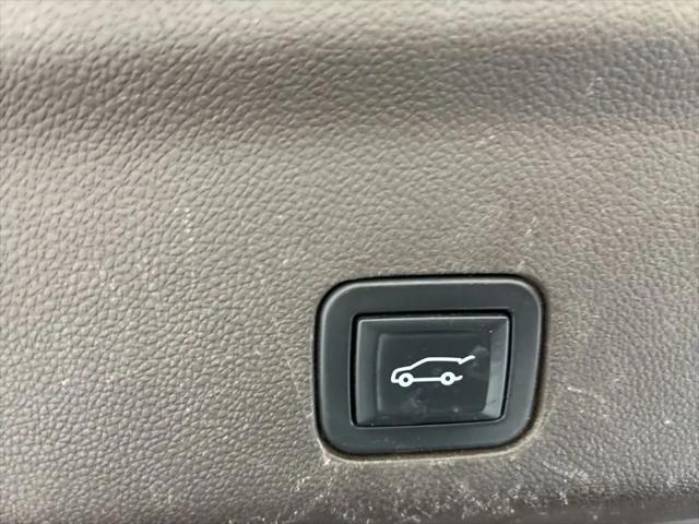 2023 GMC Yukon 4WD SLT