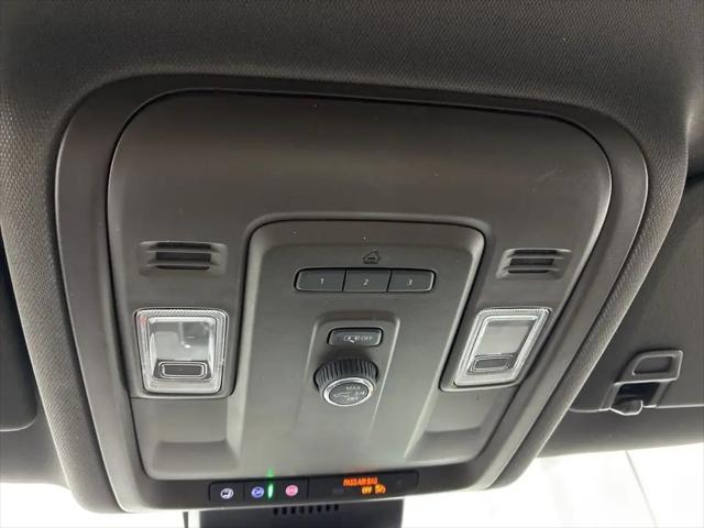 2023 GMC Yukon 4WD SLT