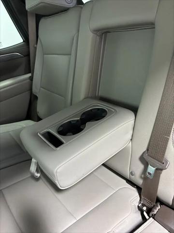 2023 GMC Yukon 4WD SLT