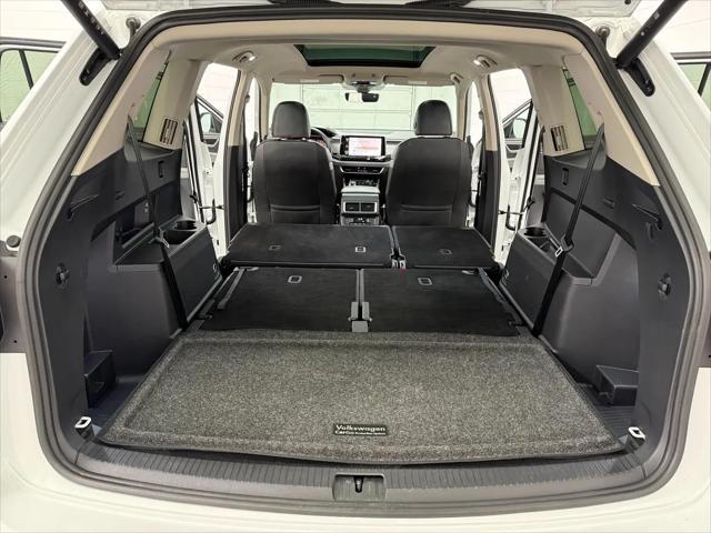 2024 Volkswagen Atlas 2.0T Peak Edition SE w/Technology