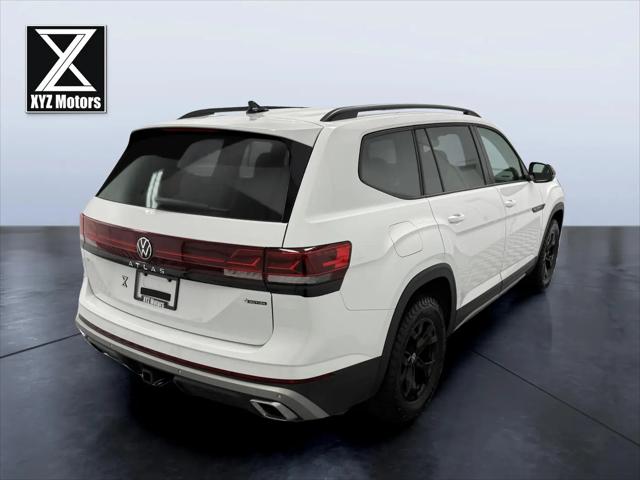 2024 Volkswagen Atlas 2.0T Peak Edition SE w/Technology
