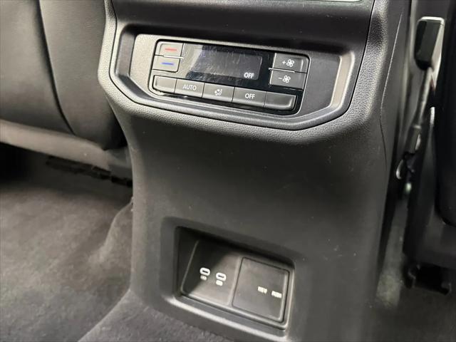 2024 Volkswagen Atlas 2.0T Peak Edition SE w/Technology