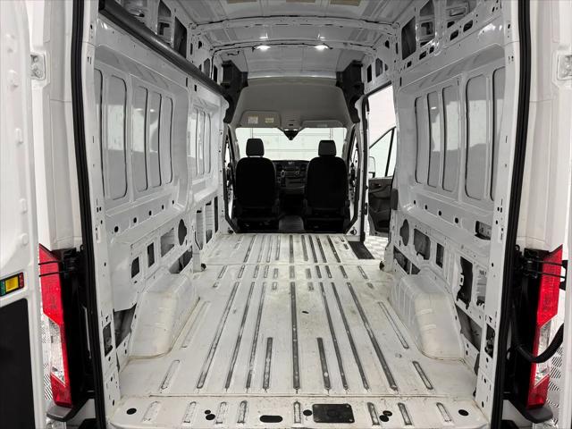 2023 Ford Transit Cargo Van T-250