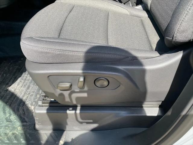 2026 GMC Sierra 1500 Crew Cab, Short Bed, Pro, 4WD