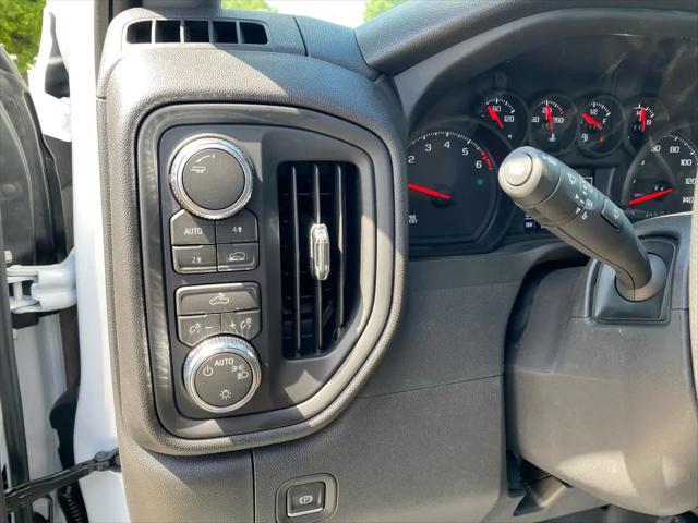 2026 GMC Sierra 1500 Crew Cab, Short Bed, Pro, 4WD
