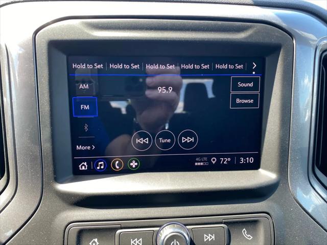 2026 GMC Sierra 1500 Crew Cab, Short Bed, Pro, 4WD