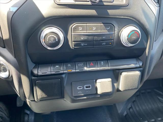 2026 GMC Sierra 1500 Crew Cab, Short Bed, Pro, 4WD