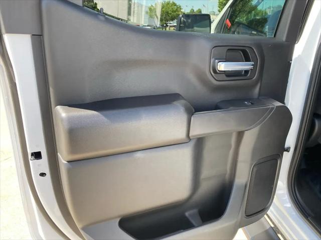 2026 GMC Sierra 1500 Crew Cab, Short Bed, Pro, 4WD