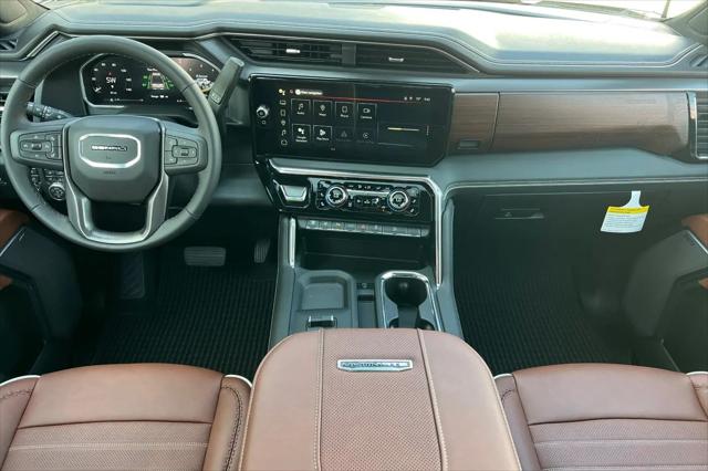 2026 GMC Sierra 2500HD Crew Cab, Standard Bed, Denali Ultimate, 4WD