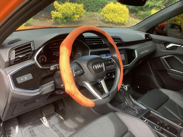 2022 Audi Q3 Premium Plus 45 TFSI S line quattro Tiptronic