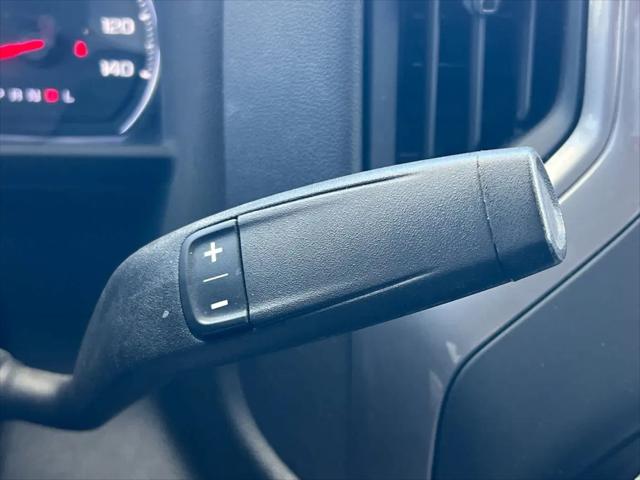 2024 GMC Sierra 1500 4WD Crew Cab Short Box Pro