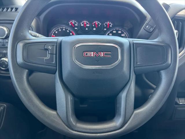 2024 GMC Sierra 1500 4WD Crew Cab Short Box Pro