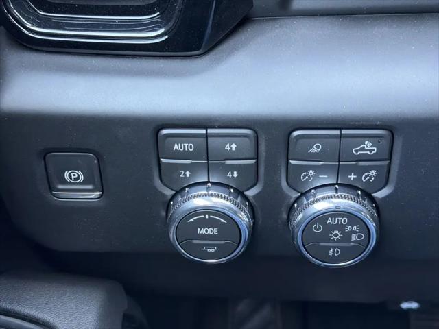 2026 GMC Sierra 1500 Crew Cab, Short Bed, AT4, 4WD