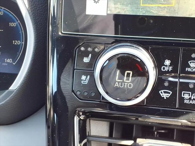 2026 Toyota Highlander Hybrid Limited