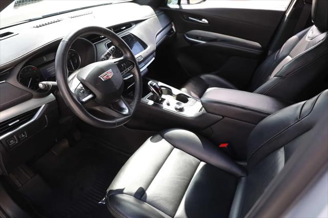 2021 Cadillac XT4 FWD Premium Luxury