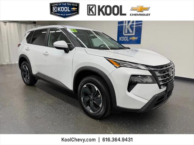 2025 Nissan Rogue SV Intelligent AWD for sale in Grand Rapids, MI