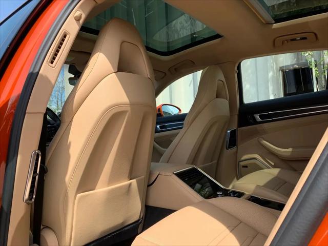 2023 Porsche Panamera Platinum Edition