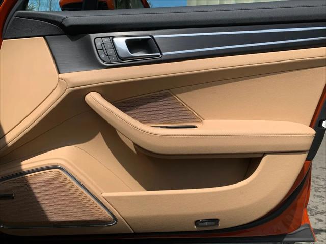 2023 Porsche Panamera Platinum Edition