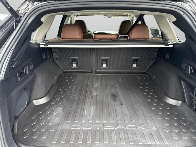 2021 Subaru Outback Touring XT