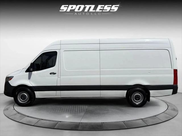 2023 Mercedes-Benz Sprinter 2500 High Roof 4-Cyl Gas