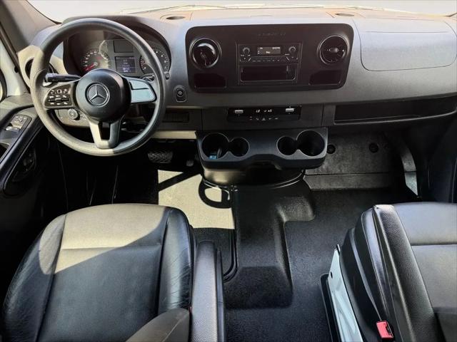 2023 Mercedes-Benz Sprinter 2500 High Roof 4-Cyl Gas