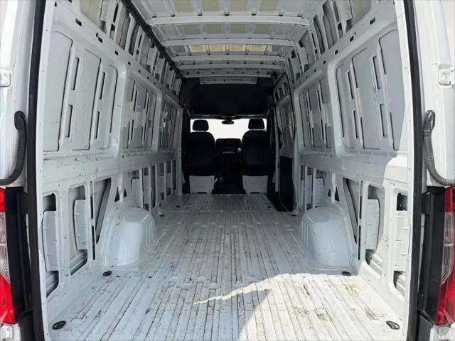 2023 Mercedes-Benz Sprinter 2500 High Roof 4-Cyl Gas