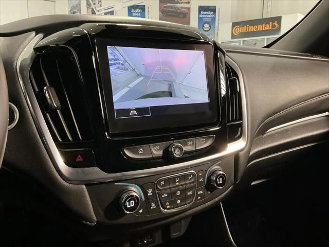 2023 Chevrolet Traverse AWD LT Cloth