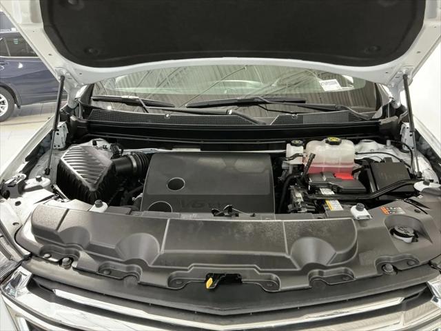 2023 Chevrolet Traverse AWD LT Cloth