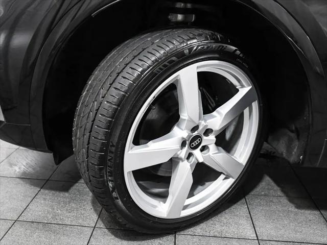 2023 Audi SQ5 Premium TFSI quattro Tiptronic