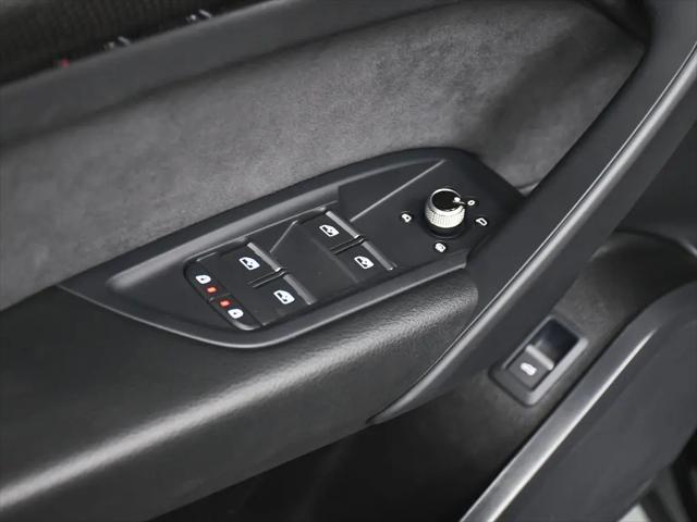 2023 Audi SQ5 Premium TFSI quattro Tiptronic