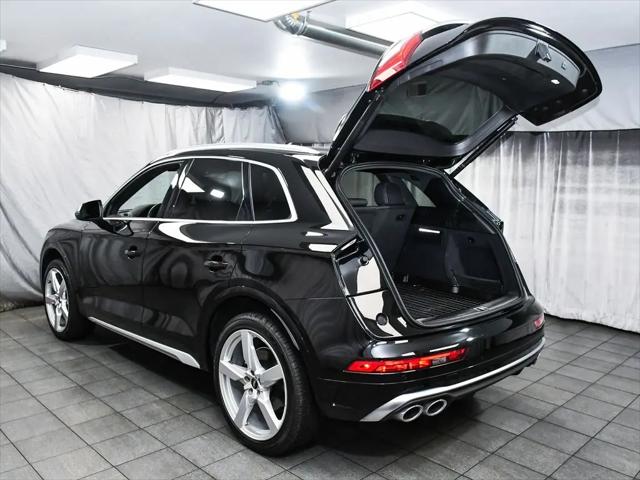 2023 Audi SQ5 Premium TFSI quattro Tiptronic