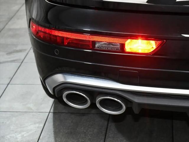 2023 Audi SQ5 Premium TFSI quattro Tiptronic