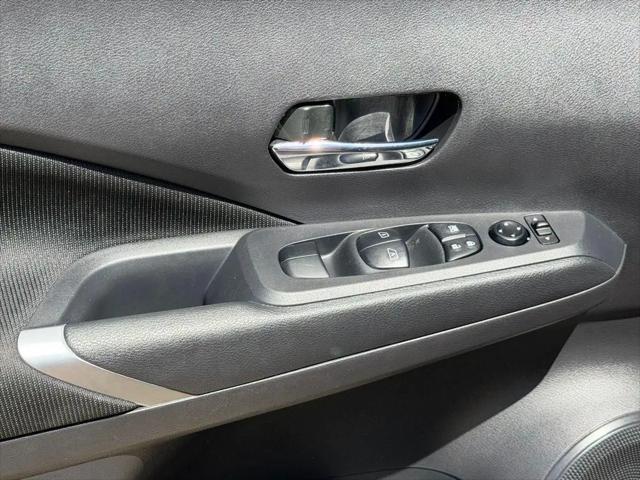 2024 Nissan Kicks SV Xtronic CVT