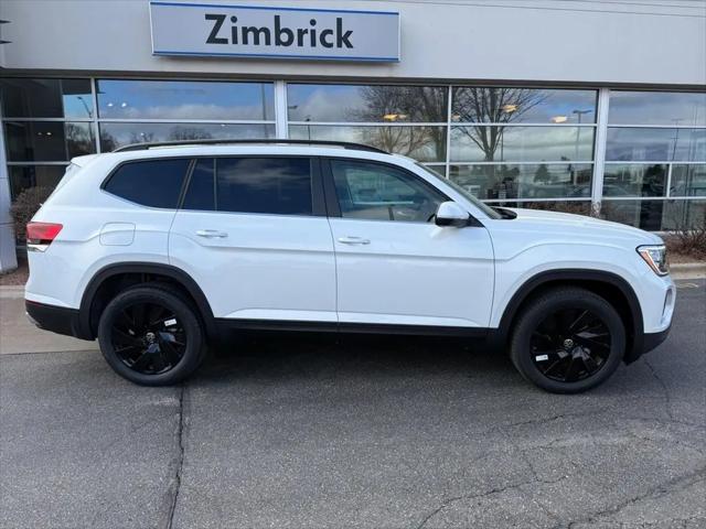 2026 Volkswagen Atlas SE with Technology