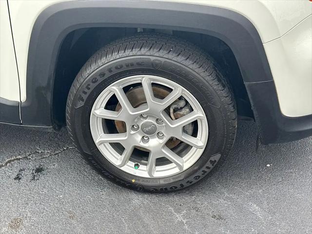 2019 Jeep Renegade Latitude FWD