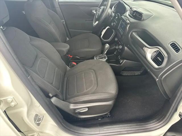 2019 Jeep Renegade Latitude FWD