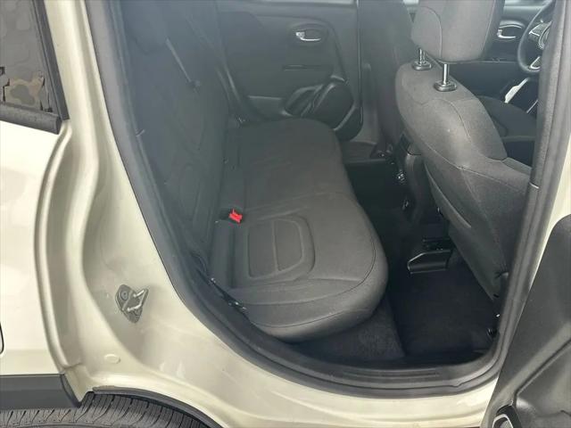 2019 Jeep Renegade Latitude FWD