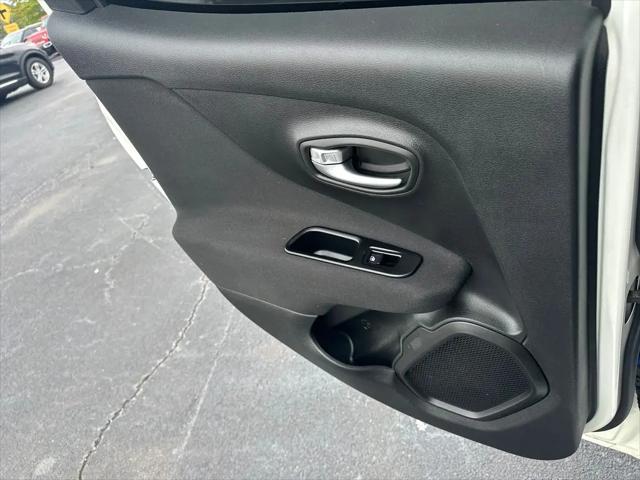 2019 Jeep Renegade Latitude FWD