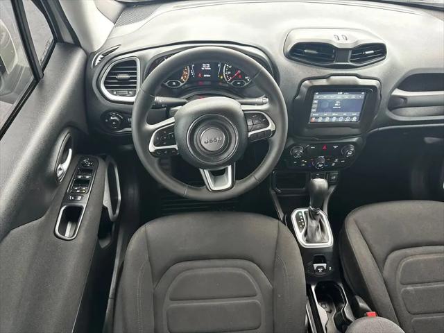 2019 Jeep Renegade Latitude FWD