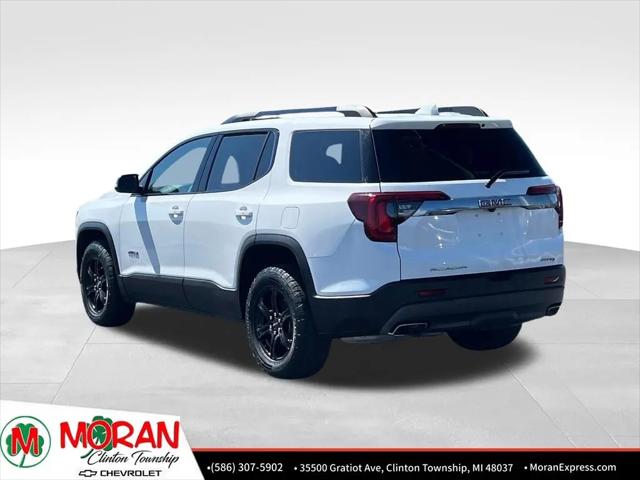 2023 GMC Acadia AWD AT4