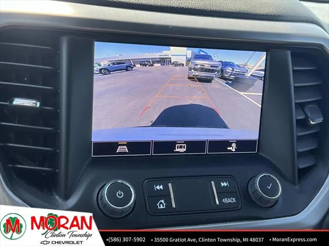 2023 GMC Acadia AWD AT4