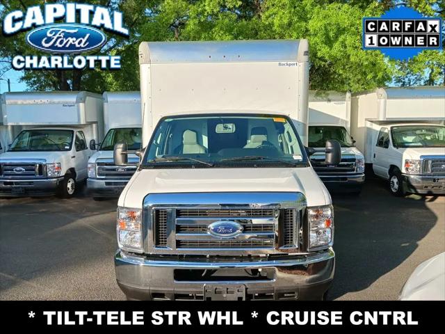 2025 Ford E-450 Cutaway E-Series Cutaway