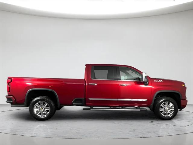 2026 Chevrolet Silverado 2500HD Crew Cab, Long Bed, High Country, 4WD