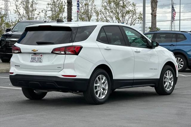 2022 Chevrolet Equinox AWD LS