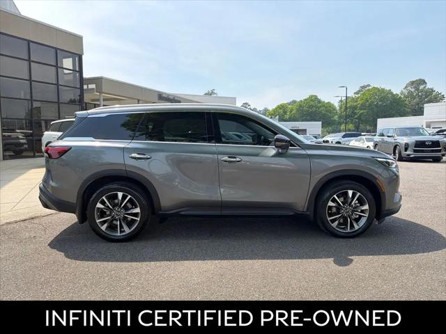 2023 INFINITI QX60 LUXE