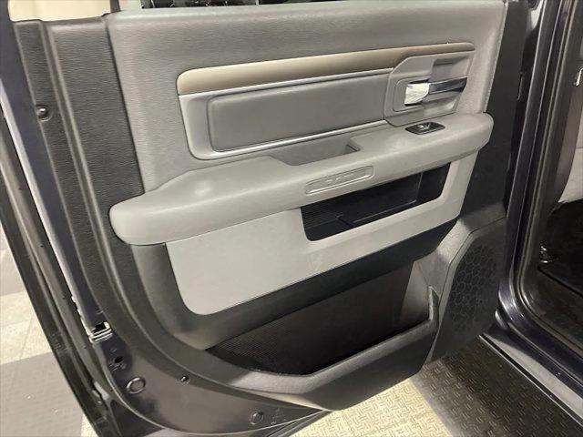 2017 Ram 1500 Big Horn Crew Cab 4x2 6'4" Box