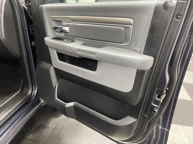2017 Ram 1500 Big Horn Crew Cab 4x2 6'4" Box