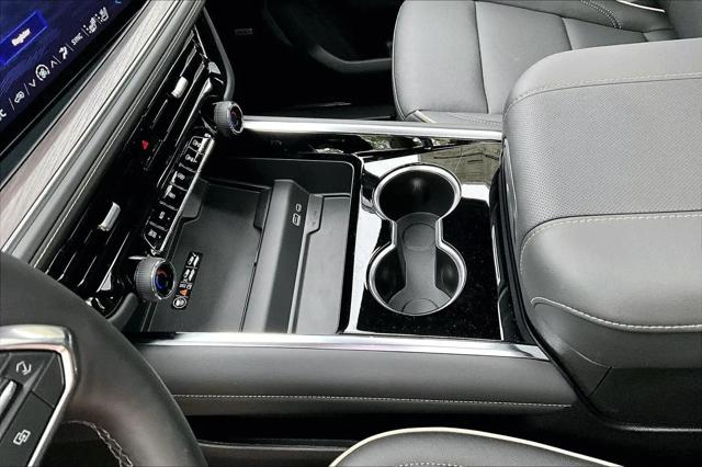 2026 Chevrolet Suburban Premier, 4WD