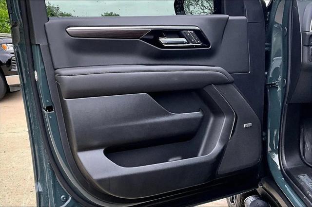 2026 Chevrolet Suburban Z71, 4WD